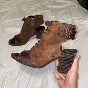 Born heel booties size 6